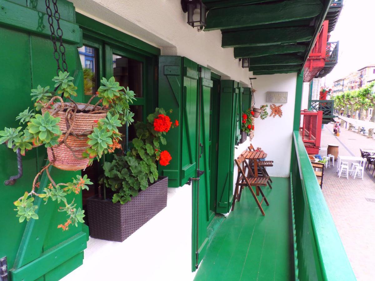 Marinelarena Appartement Hondarribia Buitenkant foto
